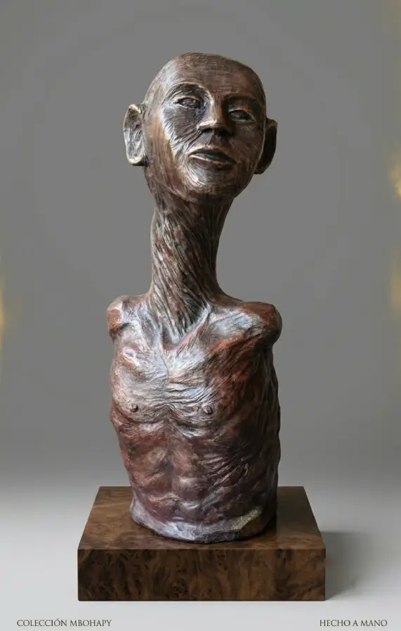 Escultura: Tembiasakue – Mbohapy (Claudio Centeno)