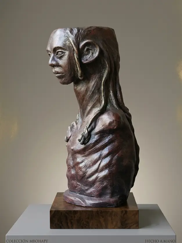 Escultura: Tembiasakue – ʻEhā (Claudio Centeno)