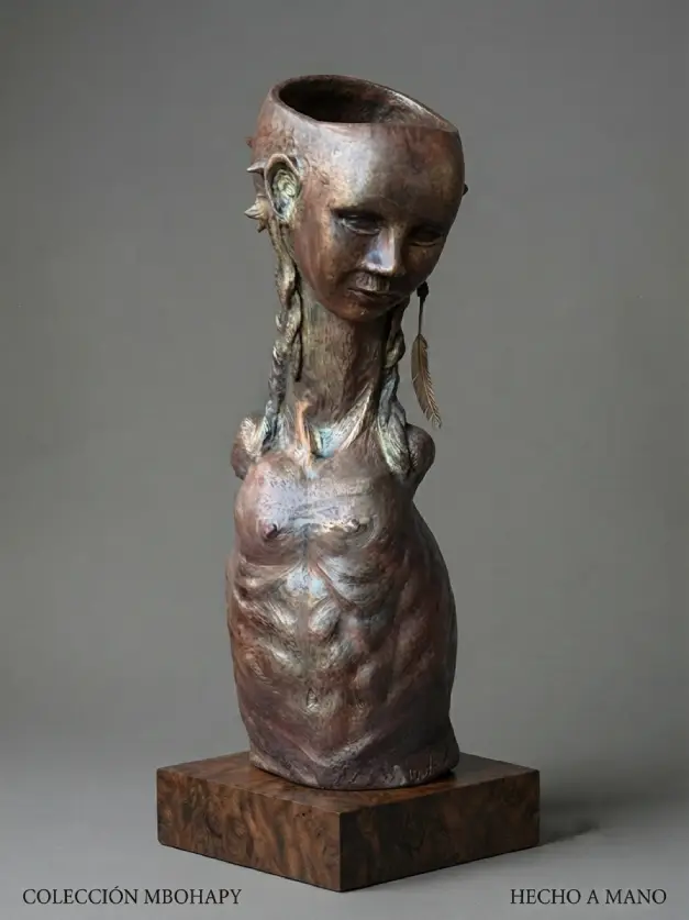 Escultura: Tembiasakue – Sita (Claudio Centeno)